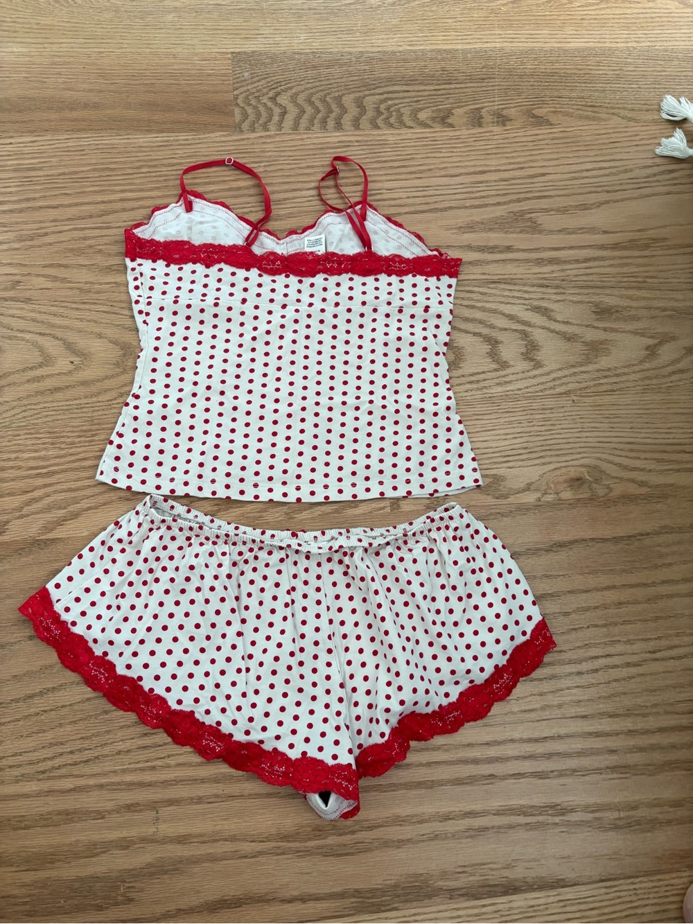 Frankie’s bikinis lounge set - Picture 3 of 4
